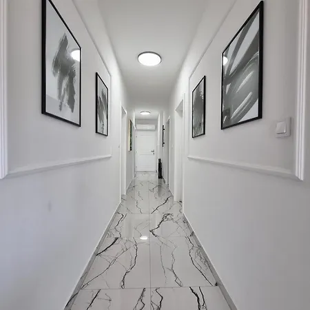 Luxury Tada Apartment *